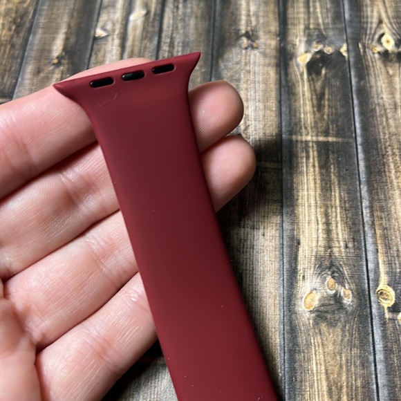 5for$10 Red Textured Silicone 42mm/44mm/45mm/49mm Apple Watchband Accessories - Picture 2 of 4
